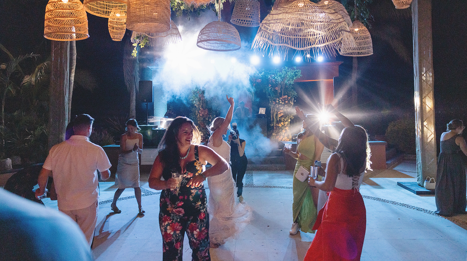 BajaSound Expands Luxury DJ Services Across Los Cabos Resorts